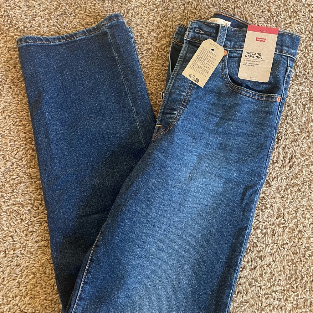 Levi's rib cage straight Jeans